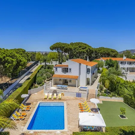 Amora By 韦尔都勒博